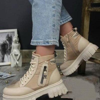 نیم بوت لاله