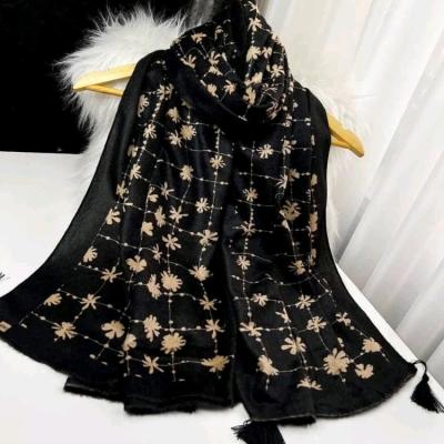 شال مخمل موهر