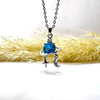 گردنبند پینترسکی نگین آبی کهکشانی