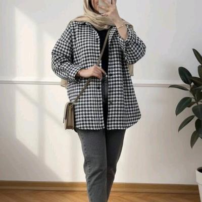 شکت پشمی چهارخونه