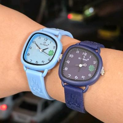 ساعت دخترانه سیلیکونی طرح دفرمه