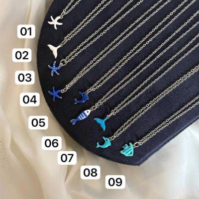 گردنبند دریایی با پلاک مینا کاری