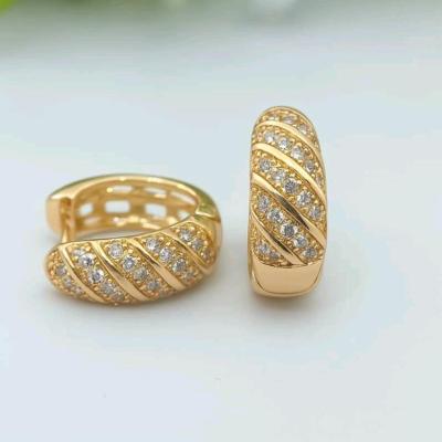 گوشوار نگین دار ژوپینگ