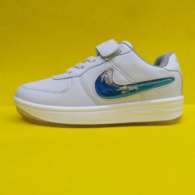 ونس چسبی طرح بندی نایک