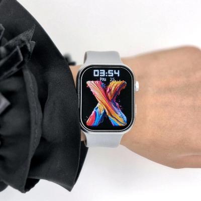 ساعت هوشمند همراه با 5 بند