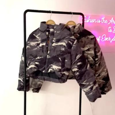 کاپشن پفی camouflage