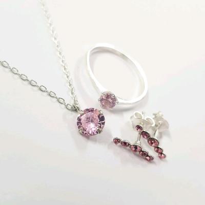 ست گردنبند ، گوشواره و انگشتر نقره عیار 925 آویز سنگ زیرکنیا صورتی