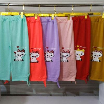 شلوارک زنانه