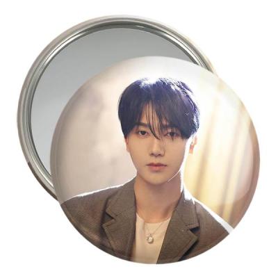 آینه جیبی خندالو مدل یسونگ گروه سوپر جونیور Super Junior کد 12170