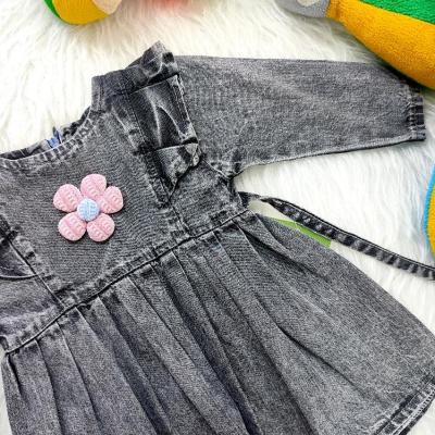 پیراهن دخترانه