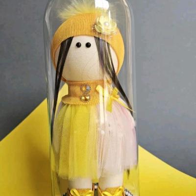 عروسک 30 سانتی باکس دار