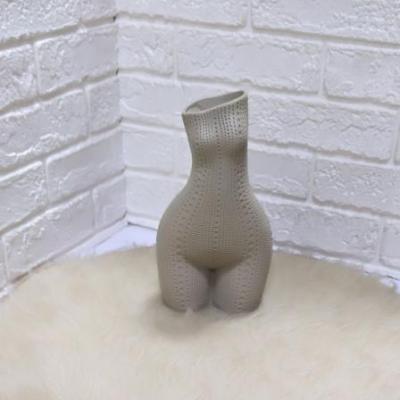 گلدان نیم تنه کد 3