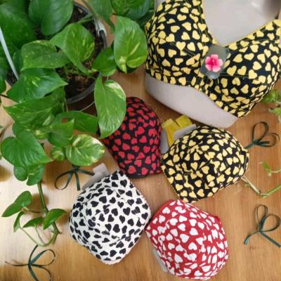سوتین پارچه ای داخل نخی اعلا طرح قلب سایز75تا85فروشگاه مهوان بانو