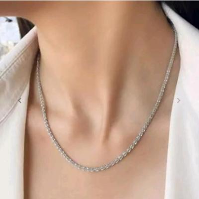 گردنبنداستیل و رنگ ثابت خاویاری