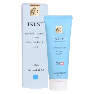 کرم آب‌رسان پوست چرب