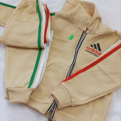 هودی و شلوار