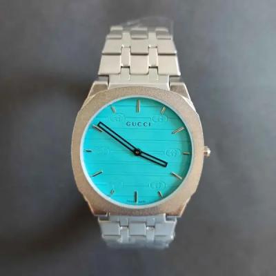 ساعت مچی مردانه گوچی کلاسیک استیل کد 525