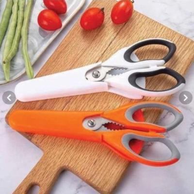 قیچی غلافدار مگنتی کد 7