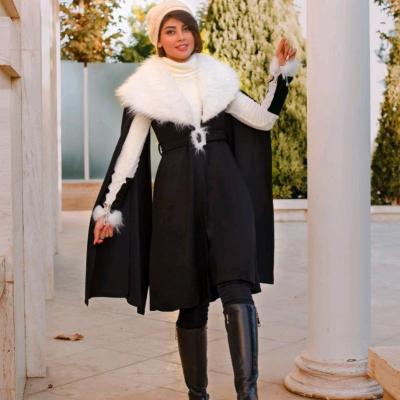 پالتو شنل دار تخفیف دارد