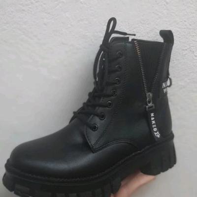 نیم بوت زنانه زیره پیو 5سانت جنس سافتی بغل زیپ سایز 37تا40