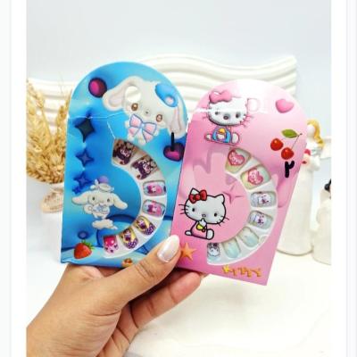 ناخن مصنوعی بچگانه کارتن دار