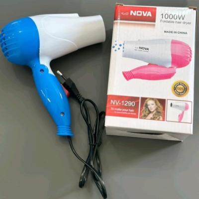 سشوار تاشو نوا