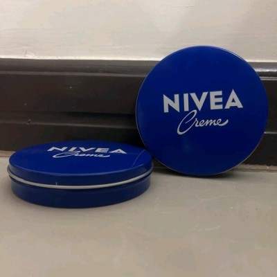 کرم مرطوب کننده نیوآ فلزی 60میل