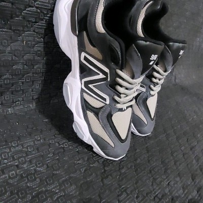 نیوبالانس 9060