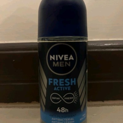 مام رول نیوآ مردانه مدل fresh active