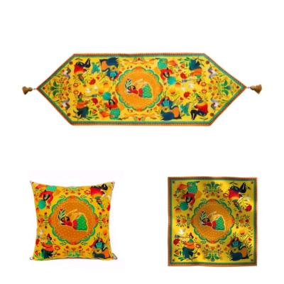 ست رانر و رومیزی و کوسن بهاران