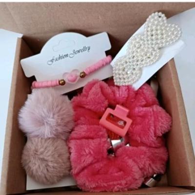 ست اقتصادی هدیه دخترانه و زنانه یلدایی