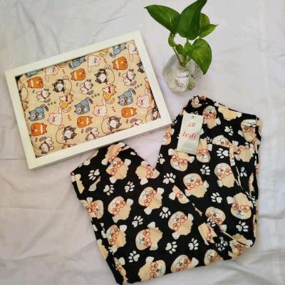 شلوارک‌گیاهی استیکری-156128