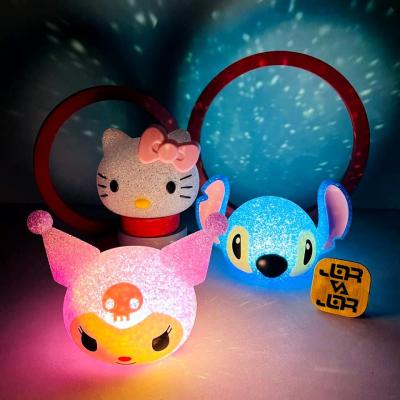 چراغ خواب سه بعدی سیلیکونی وارداتی چراغ کیتی کرومی استیچ