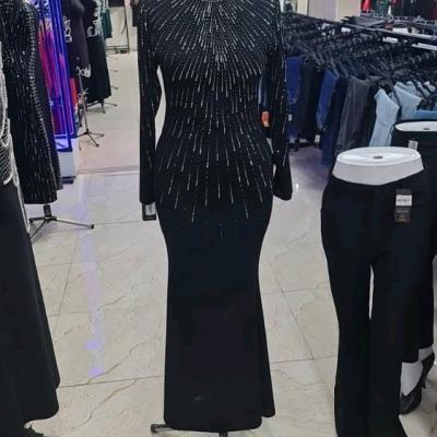 پیراهن مهمانی زنانه کرپ vin مدل ماکسی هونای