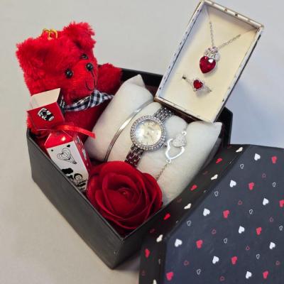 باکس هدیه دخترانه زنانه ساعت فول نگین