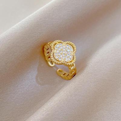 انگشتر نگینی ونکلیف برنجی