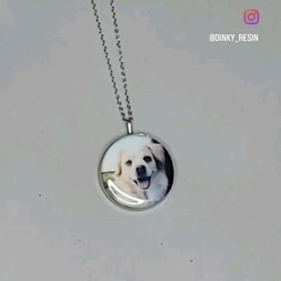گردنبند عکس دار رزینی با مو و اکسسوری دلخواه