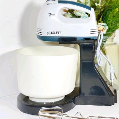 همزن کاسه دار اسکارلت