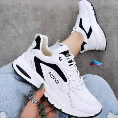 کتونی فشن زنانه در سه رنگ زیبا زیره پیو سبک و راحت