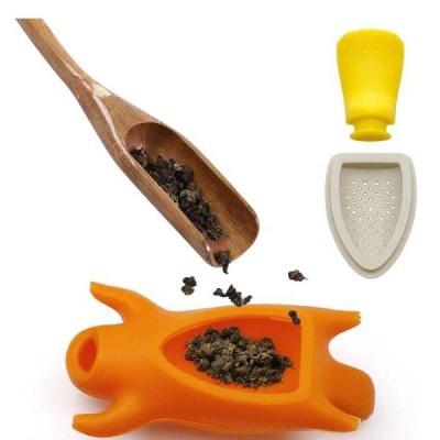 دمنوش ساز سیلیکونی مدل پنگوئن