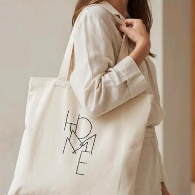 کیف توت بگ جادار با طرح مینیمال Home گلدوزی شده جنس متقال ضخیم