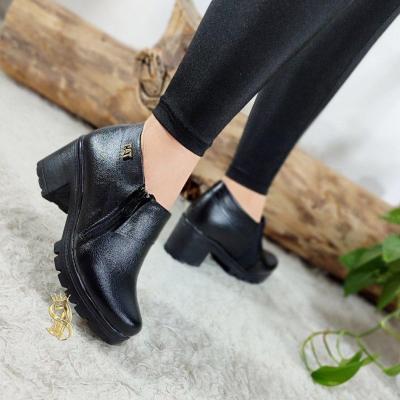 کفش طبی مجلسی مدل پونا