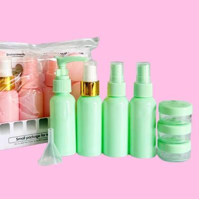 ست مسافرتی آرایشی بهداشتی7تیکه