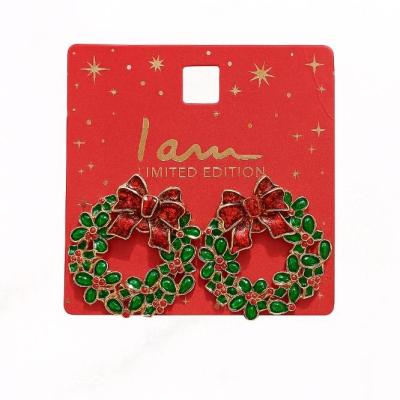 گوشواره میخی طرح تاج گل برند l am