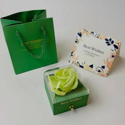 جعبه نیم ستی سبز کشویی رز جاودان با بگ دستی