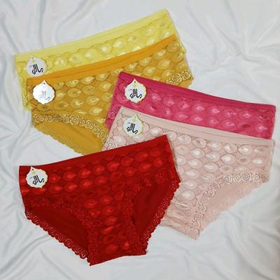 شورت دانتل پشت نخی سایز 40 44