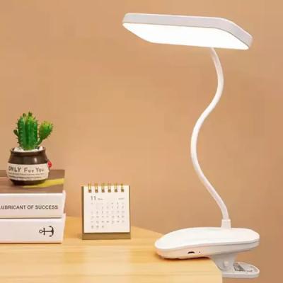 چراغ مطالعه شارژی گیره‌ای