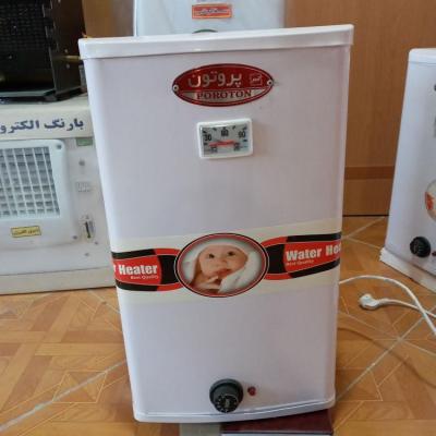 آبگرمکن برقی دیواری 50لیتری پروتون