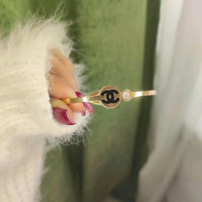 بنگل النگویی ‌شنل