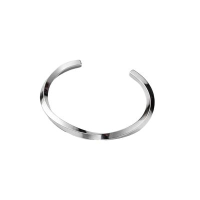 بنگل مردانه مدل پیچ خورده ( در 3 رنگبندی )